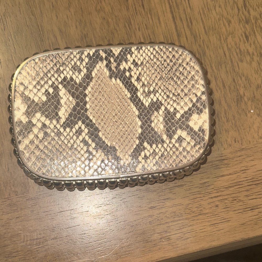 Beauty Creations Snake Print Clutch